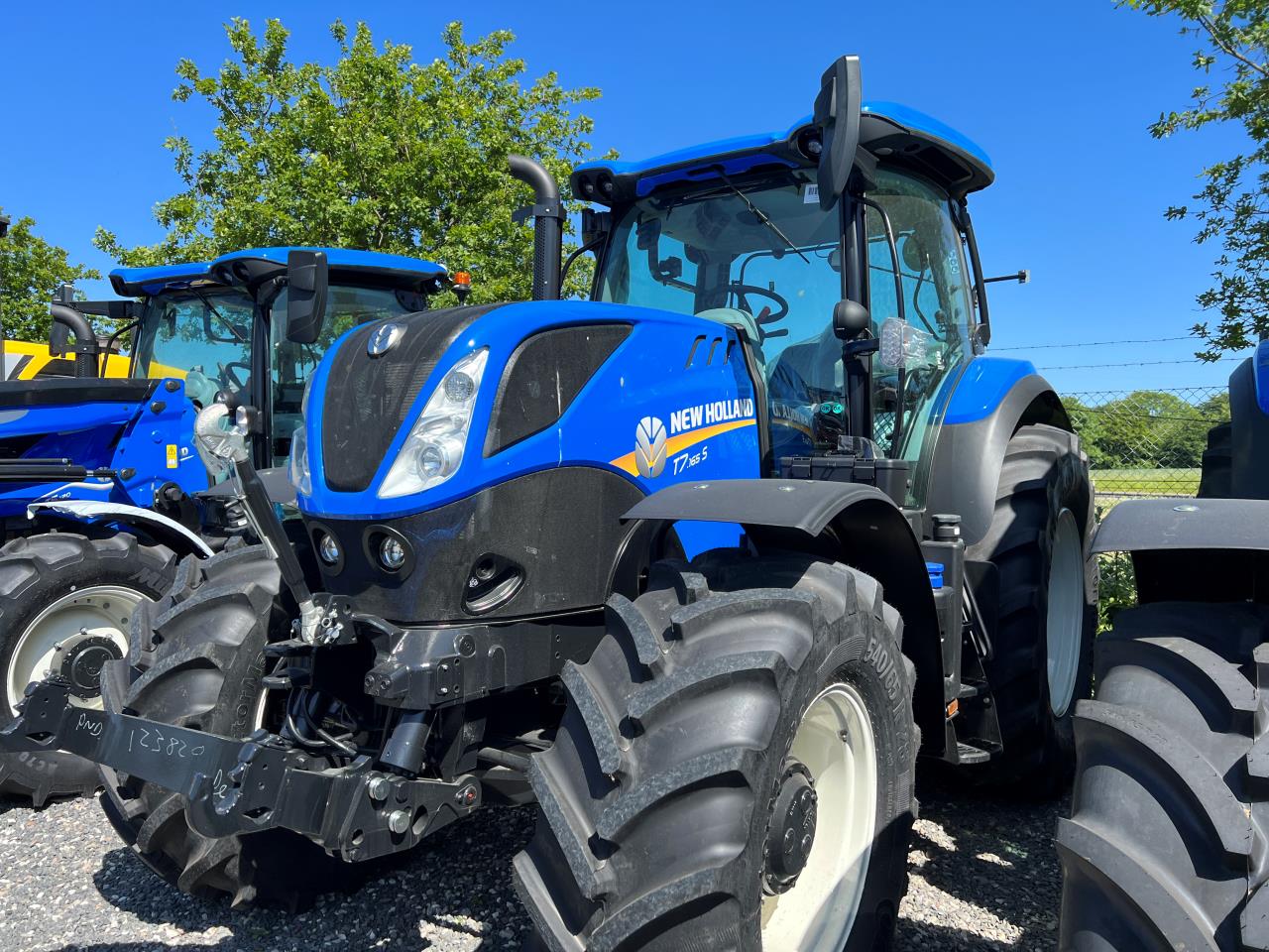 Tractors for sale at Lyngfeldt A/S